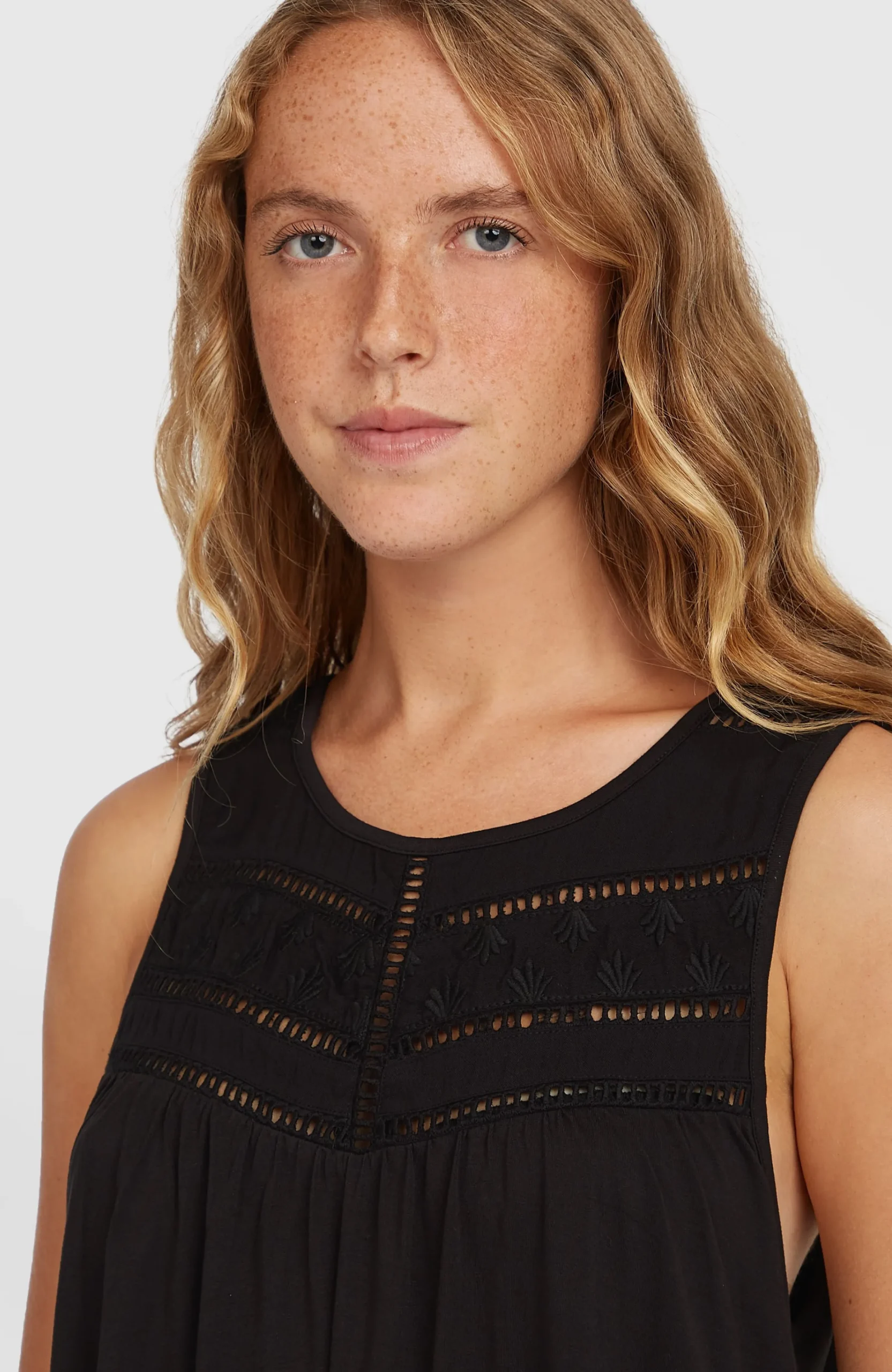 Femme O'Neill T-Shirts Et Tops|Protection Anti-Uv-FemmesDébardeur à broderie Essentials Tokeena| Noire