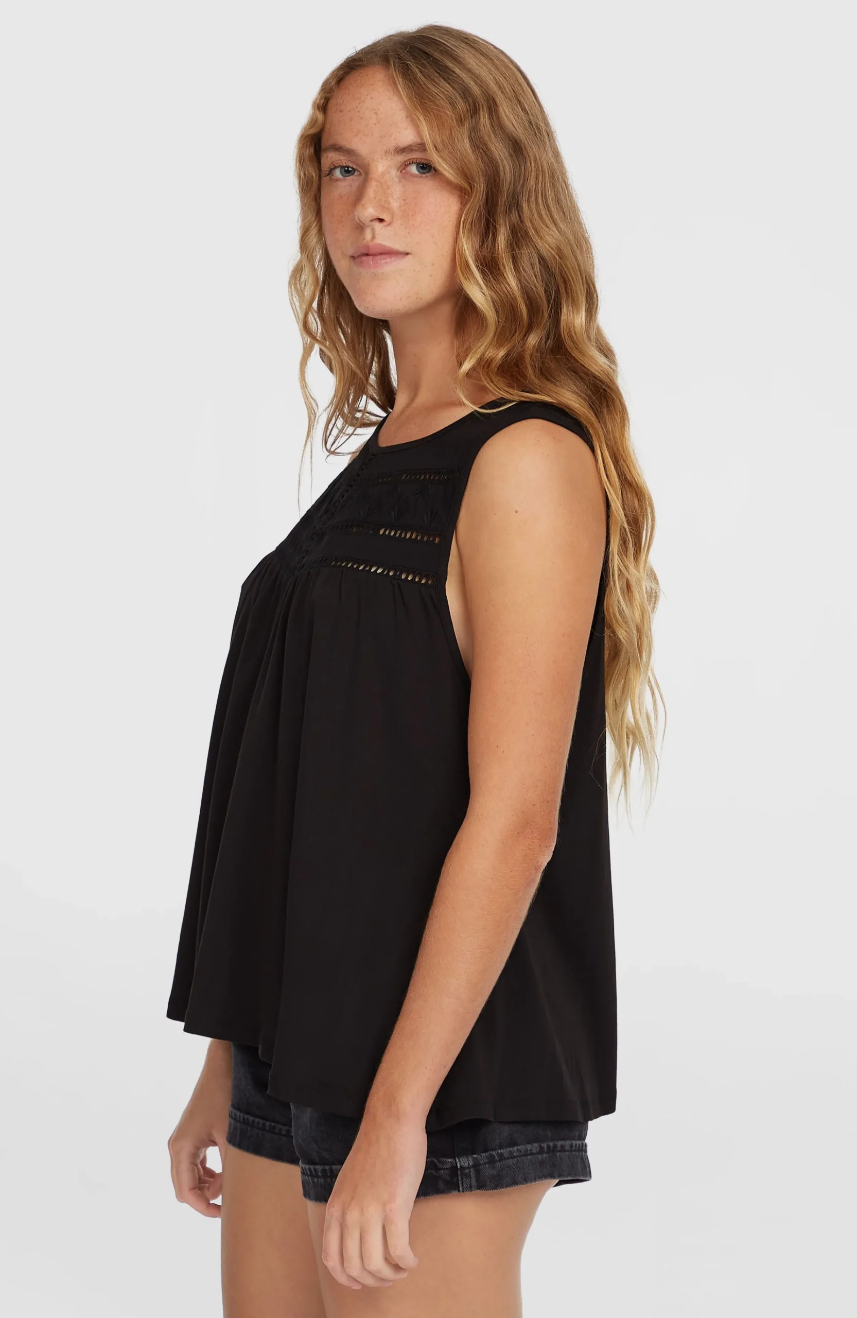 Femme O'Neill T-Shirts Et Tops|Protection Anti-Uv-FemmesDébardeur à broderie Essentials Tokeena| Noire